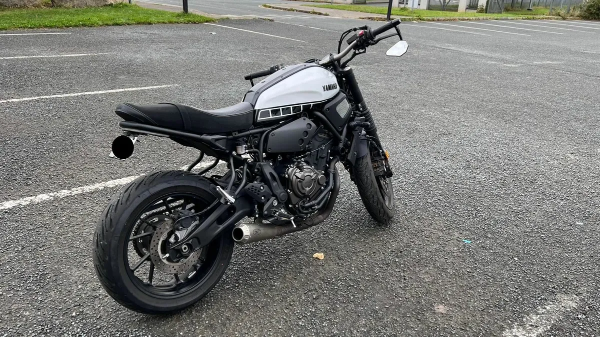 2024 Yamaha XSR700 – 1 Owner, Only 1,600 km - Image 3