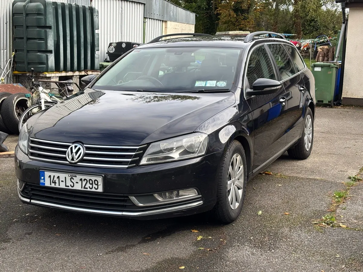 Volkswagen Passat - Image 2
