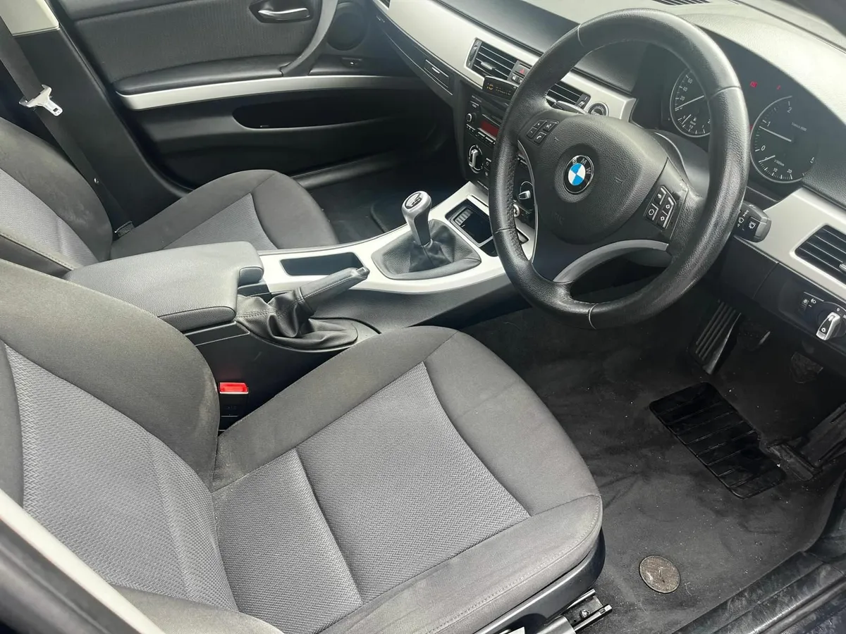 BMW 3-Series 2010 New Nct 07/26 - Image 4