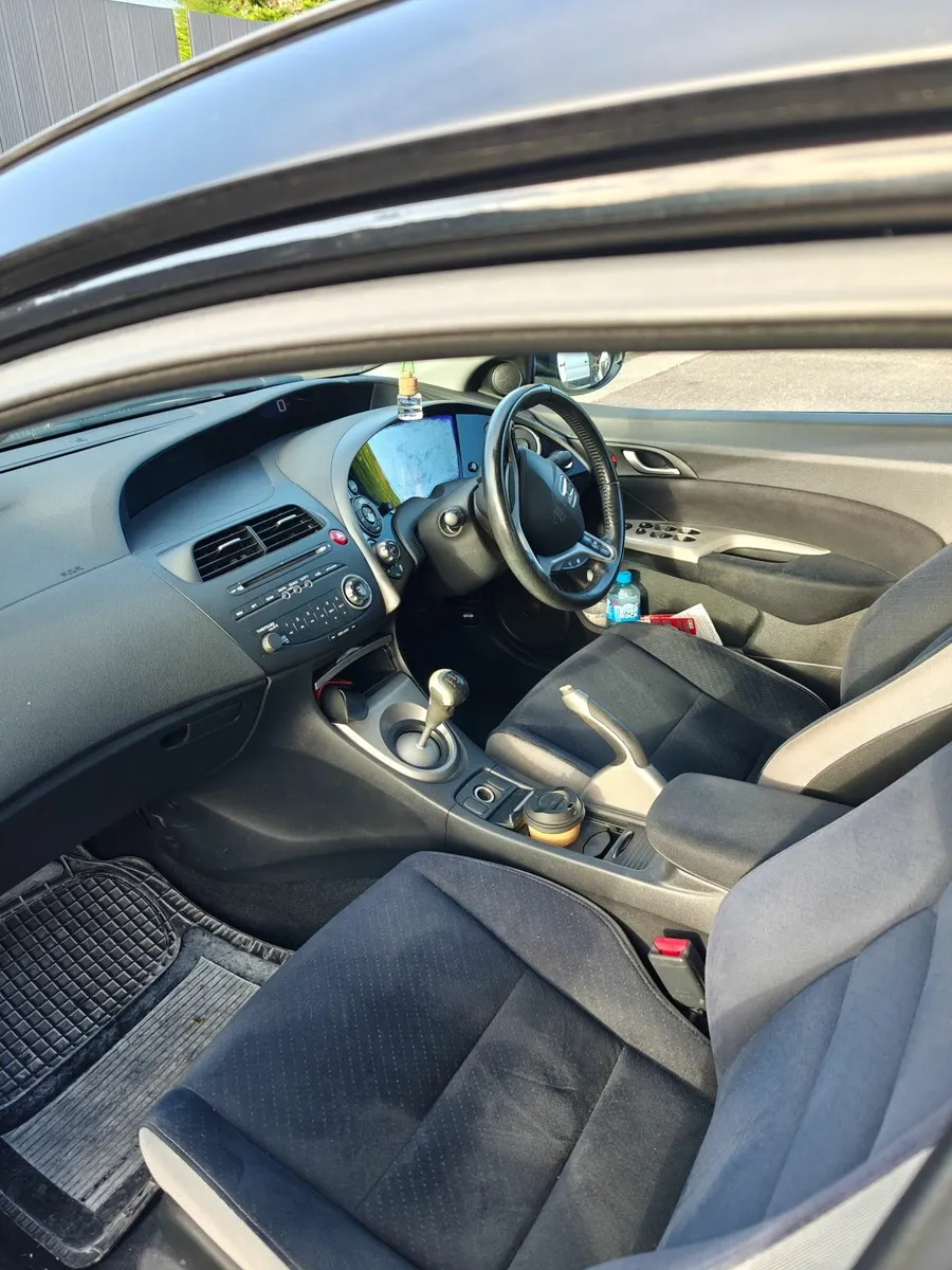 Honda Civic 2008 - Image 3