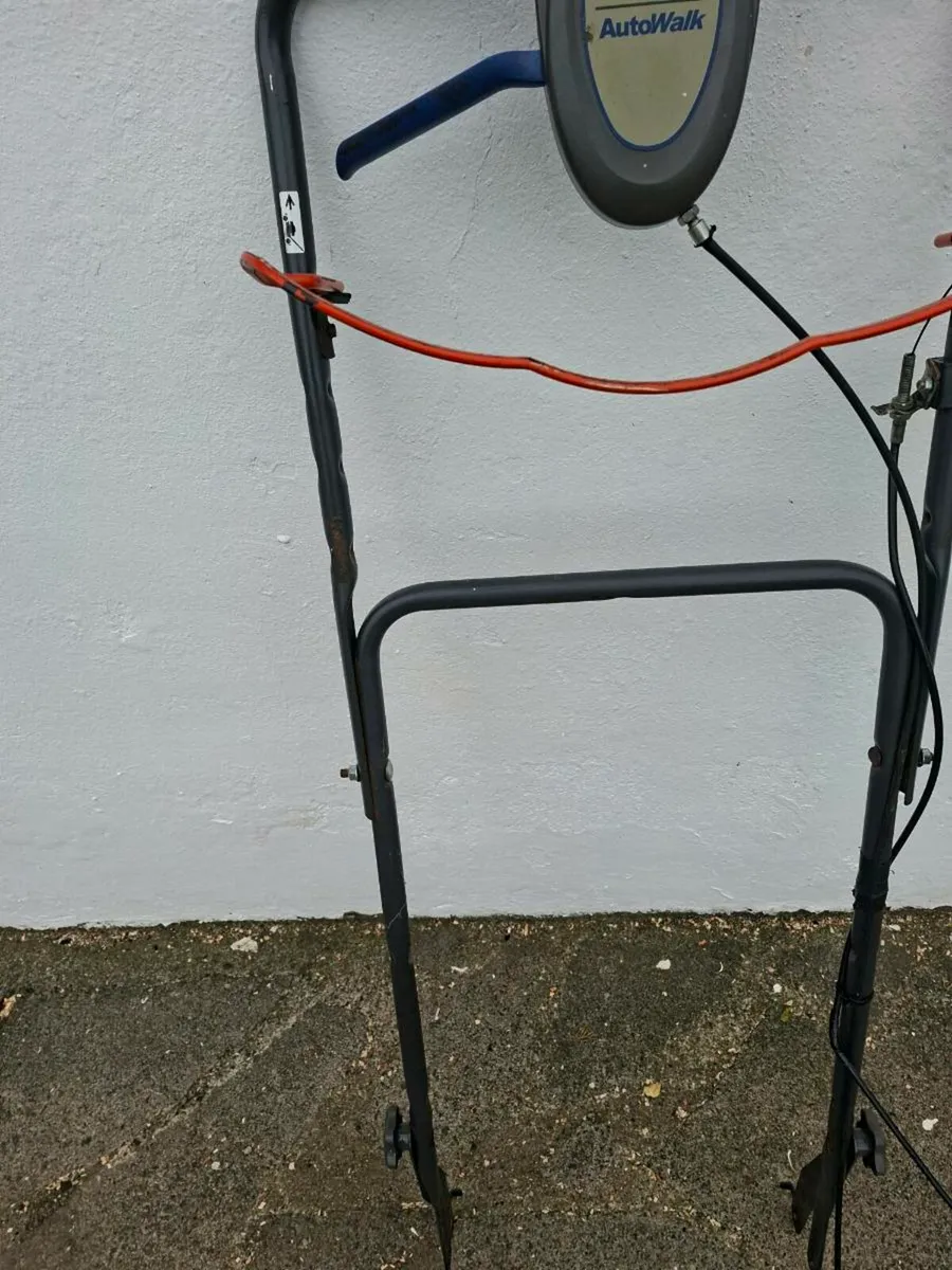 husqvarna  lawnmower  handlebars - Image 1