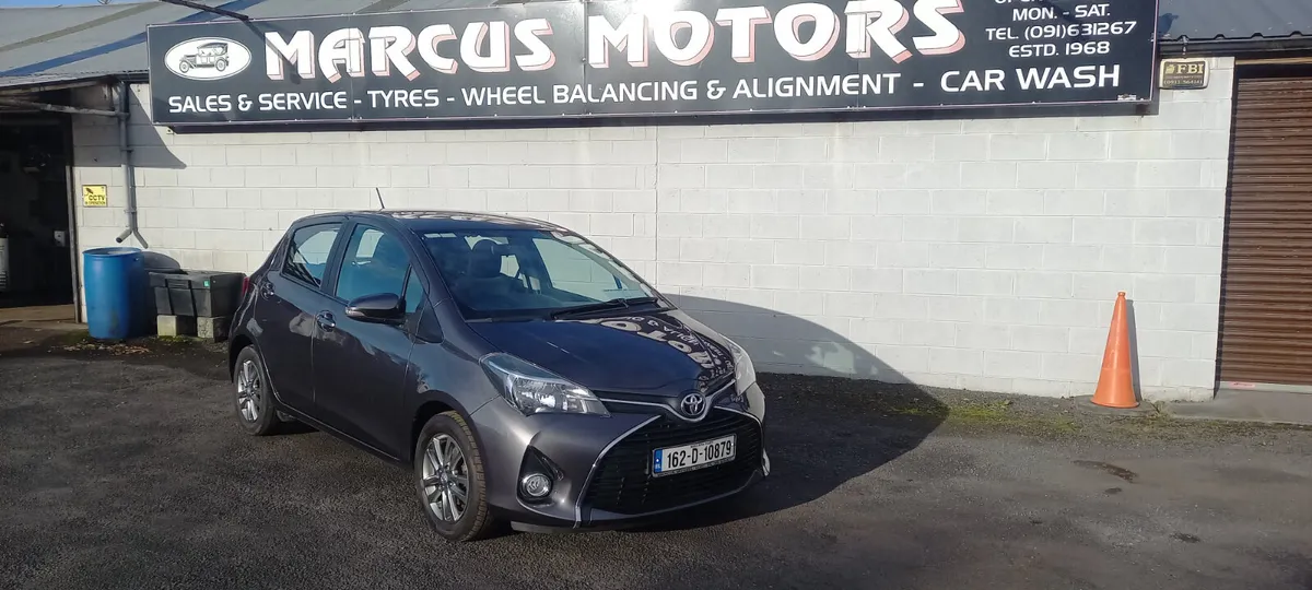 Toyota Yaris 1.0 Luna - Image 2
