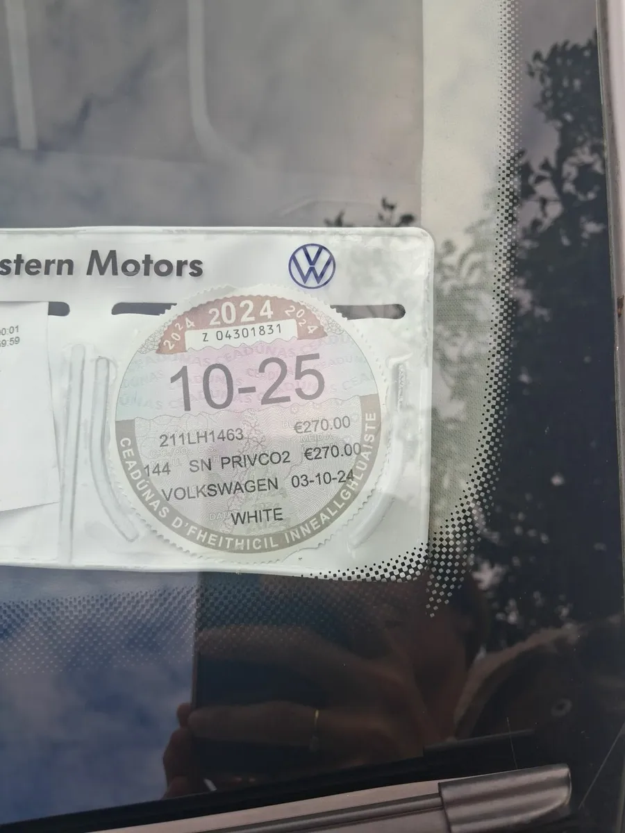 Volkswagen T-Roc 2021 - Image 2
