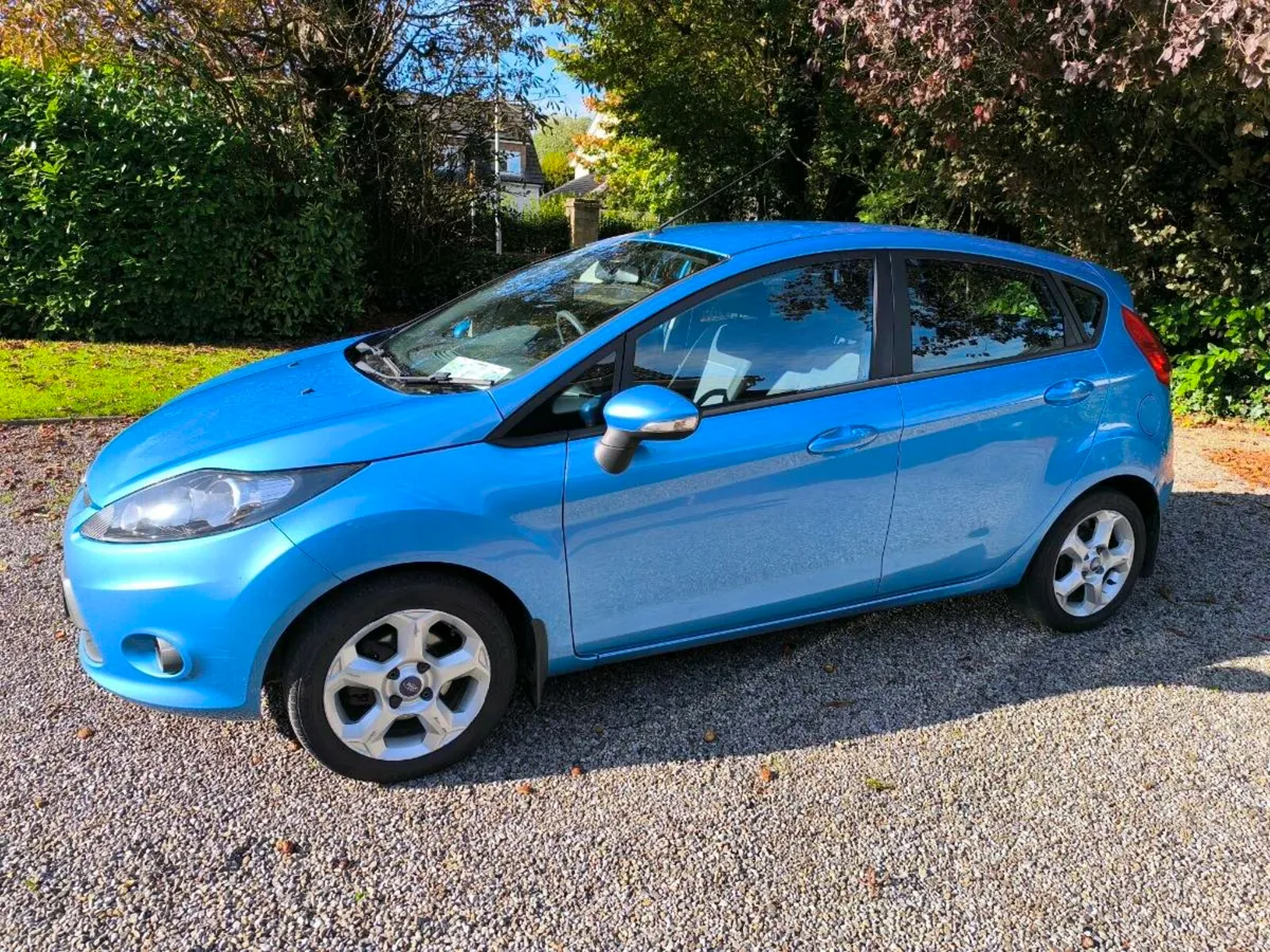 Ford fiesta 1.4 D. - Image 2