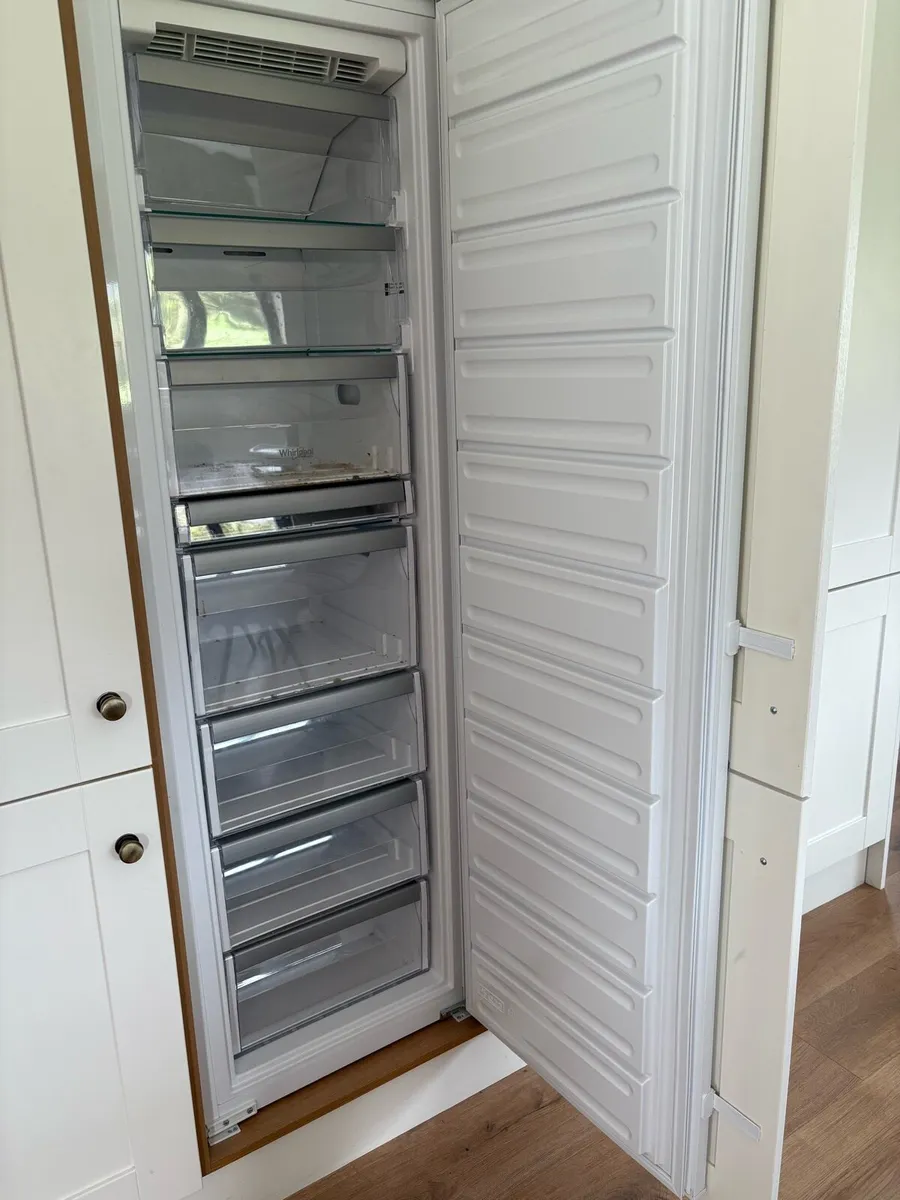 Freezer - Image 1