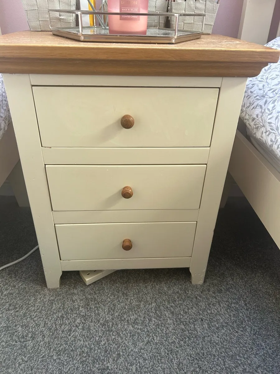 Bedside locker - Image 1