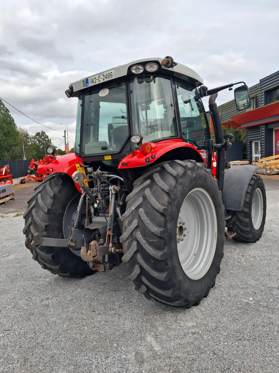 Massey Ferguson 5612 - Image 3