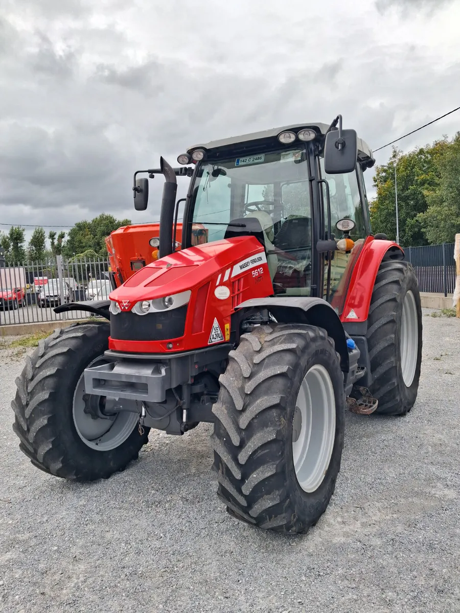 Massey Ferguson 5612 - Image 1