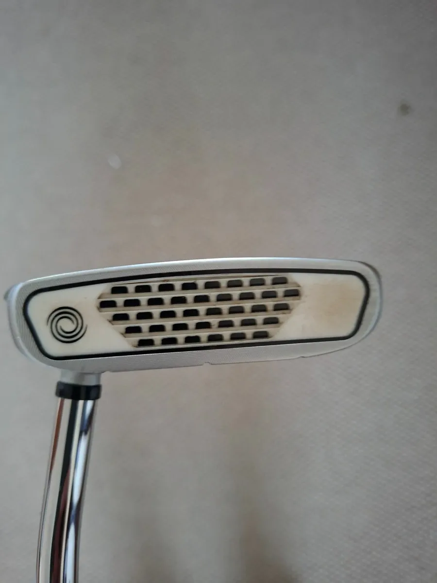 Odyssey R-ball Stroke Lab Putter - Image 3