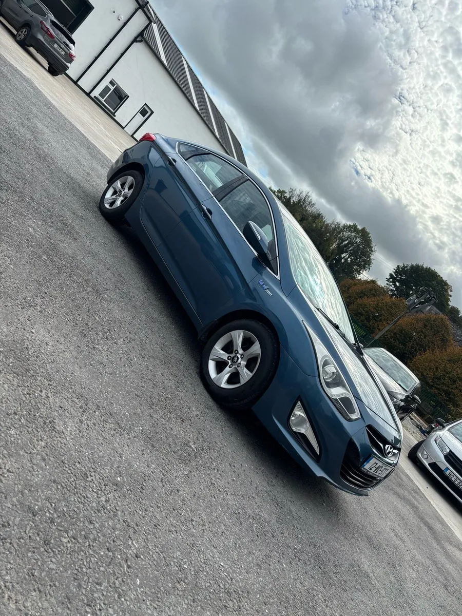 2012  i40 nct 8-26 Diesel - Image 1