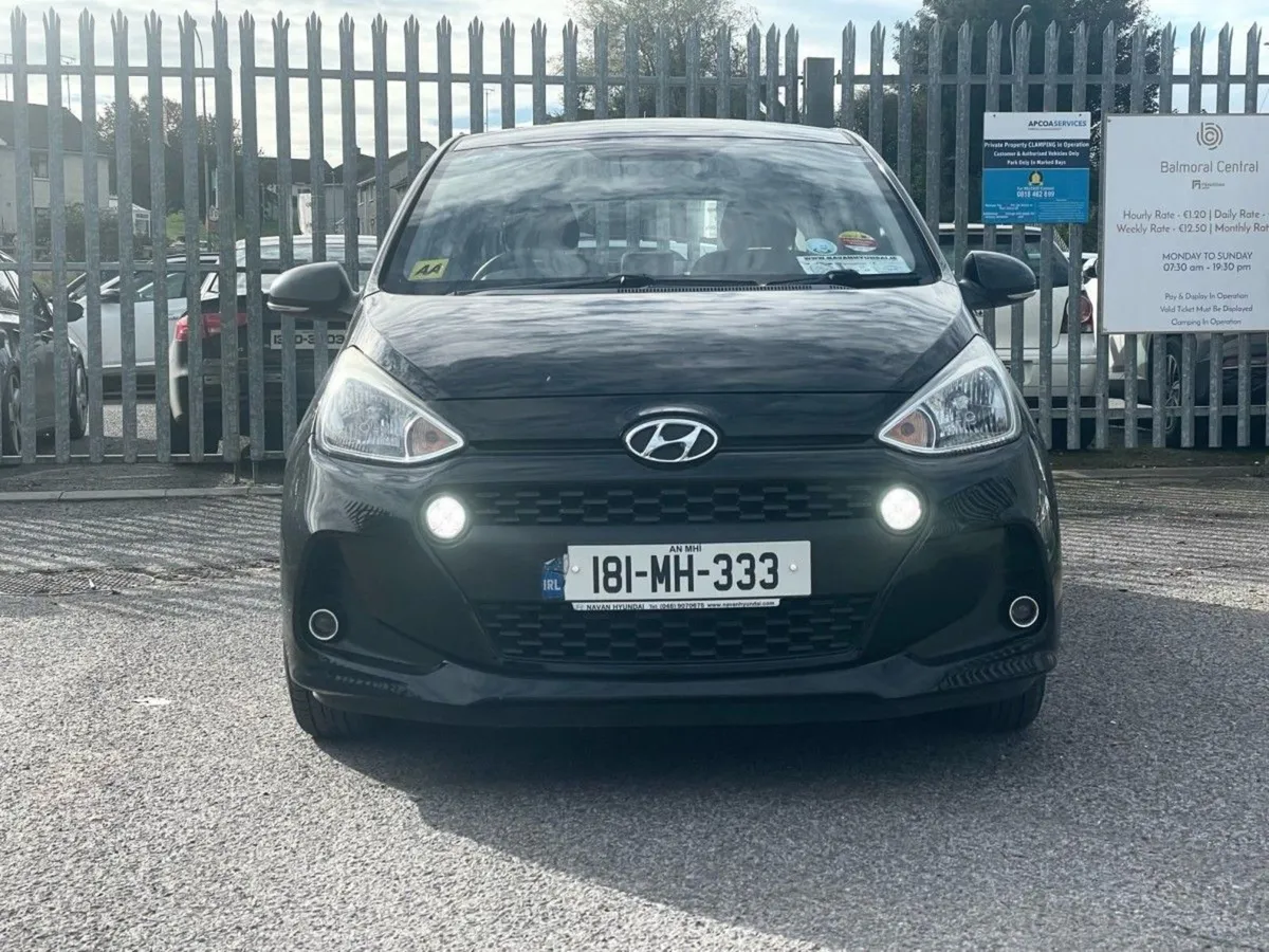 Hyundai i10 1.0 Deluxe - Image 2