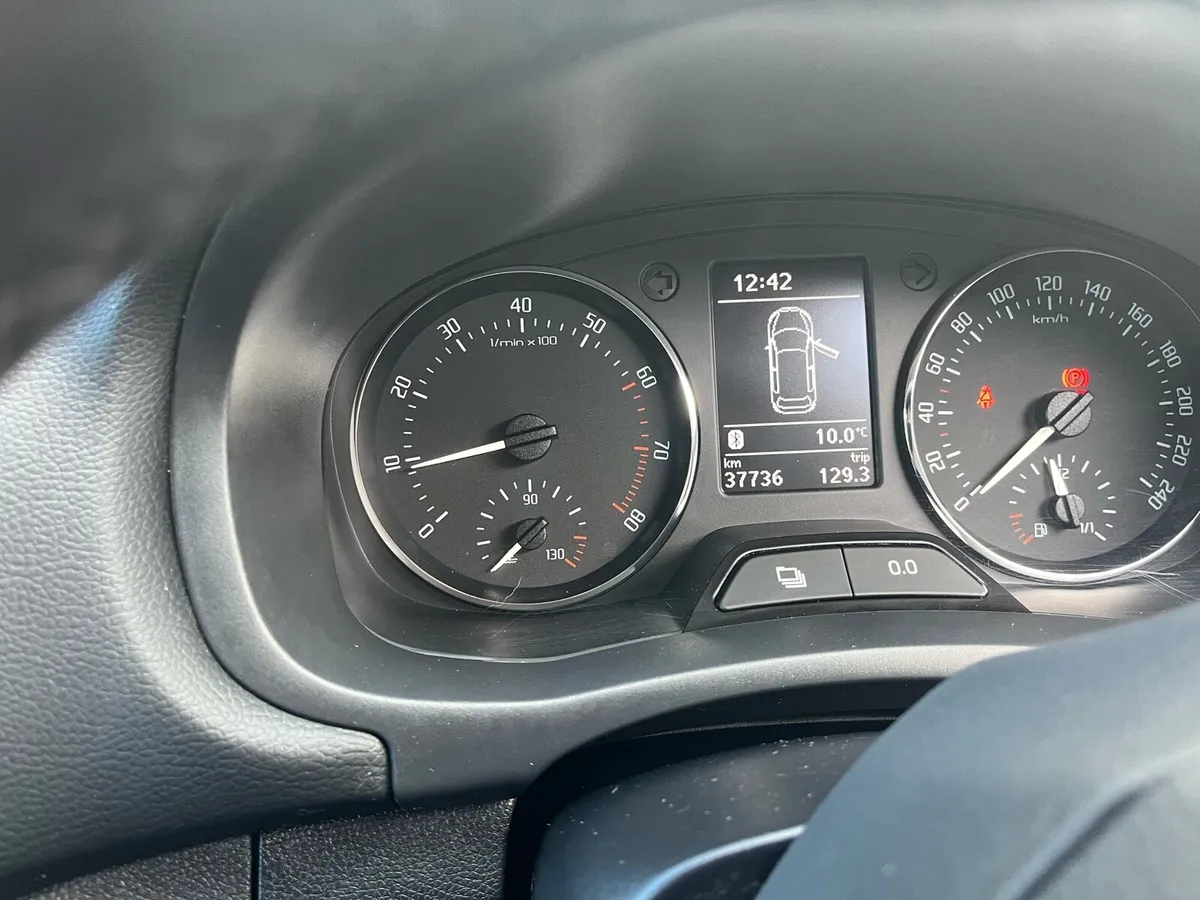 Skoda Fabia - Image 2