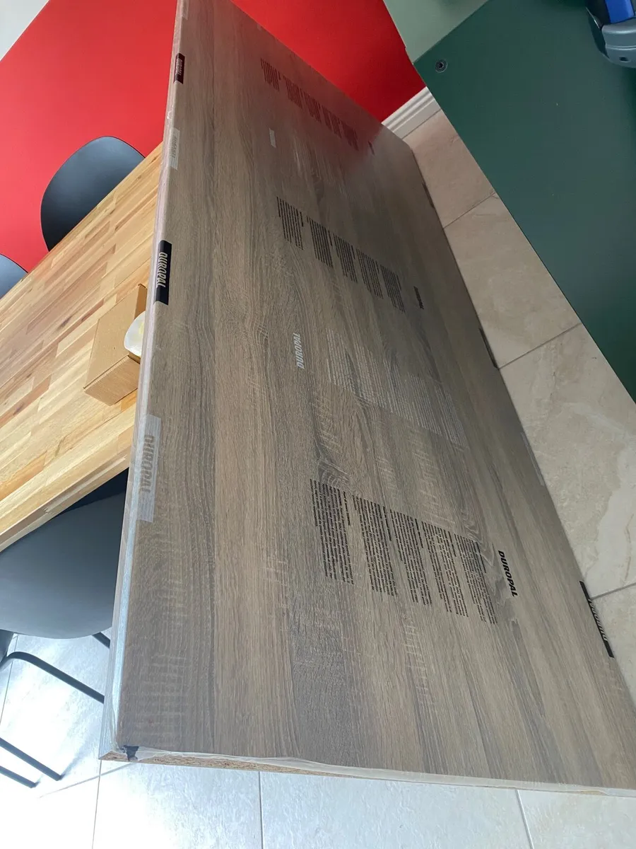 Kitchen countertop - Image 1