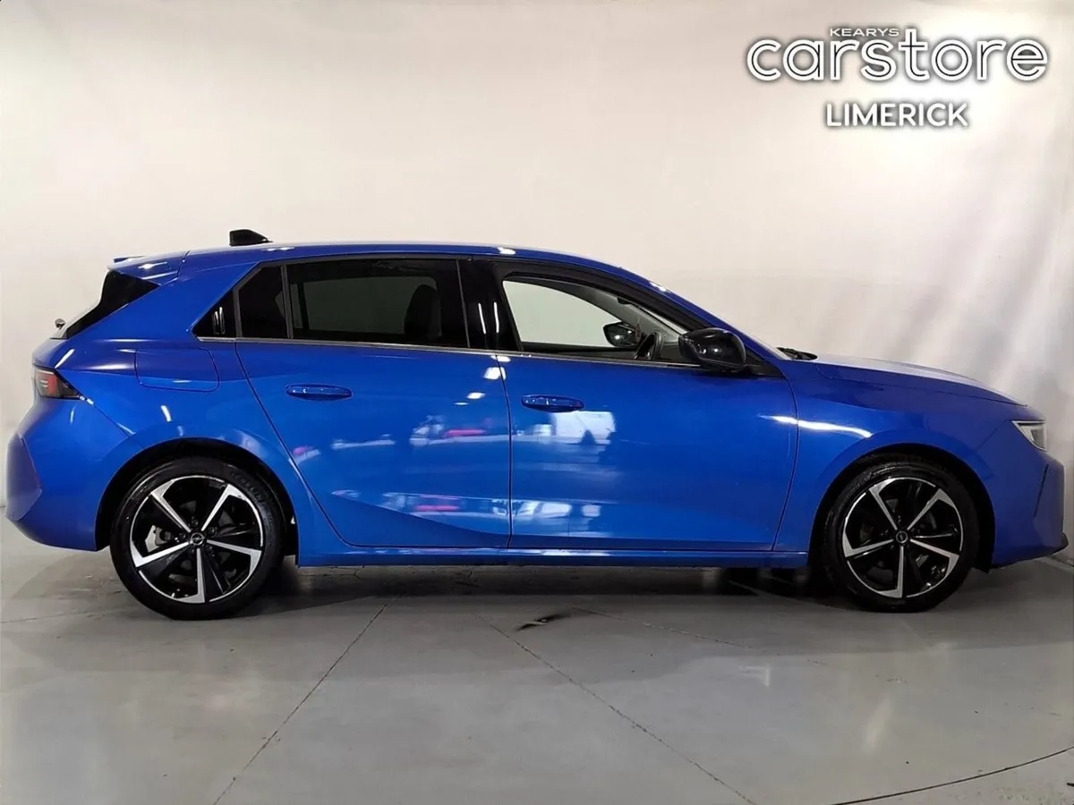 Opel Astra Elegance 1.2 Turbo 130PS 6 Speed - Image 2