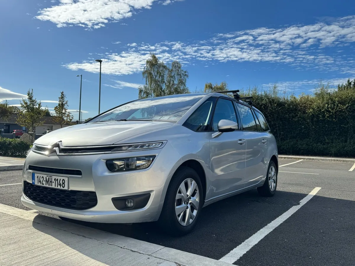 Car - Image 2