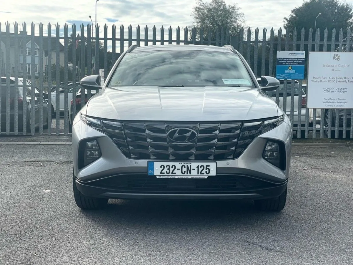Hyundai Tucson 2WD Executive Plus HEV STG Auto - Image 2