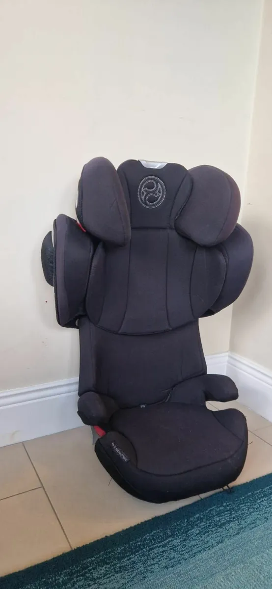 Car Seat - Image 1