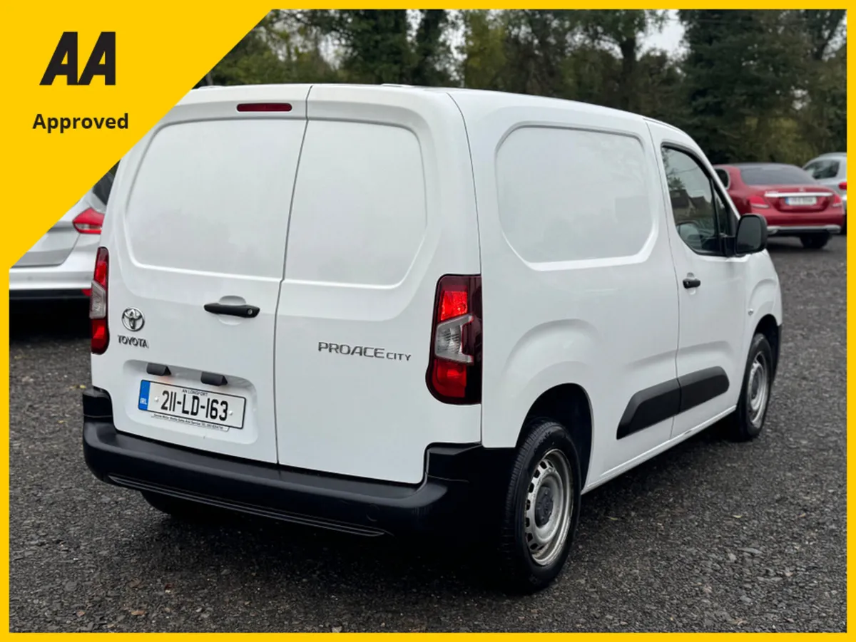 Toyota Proace CITY 100hp - Image 4
