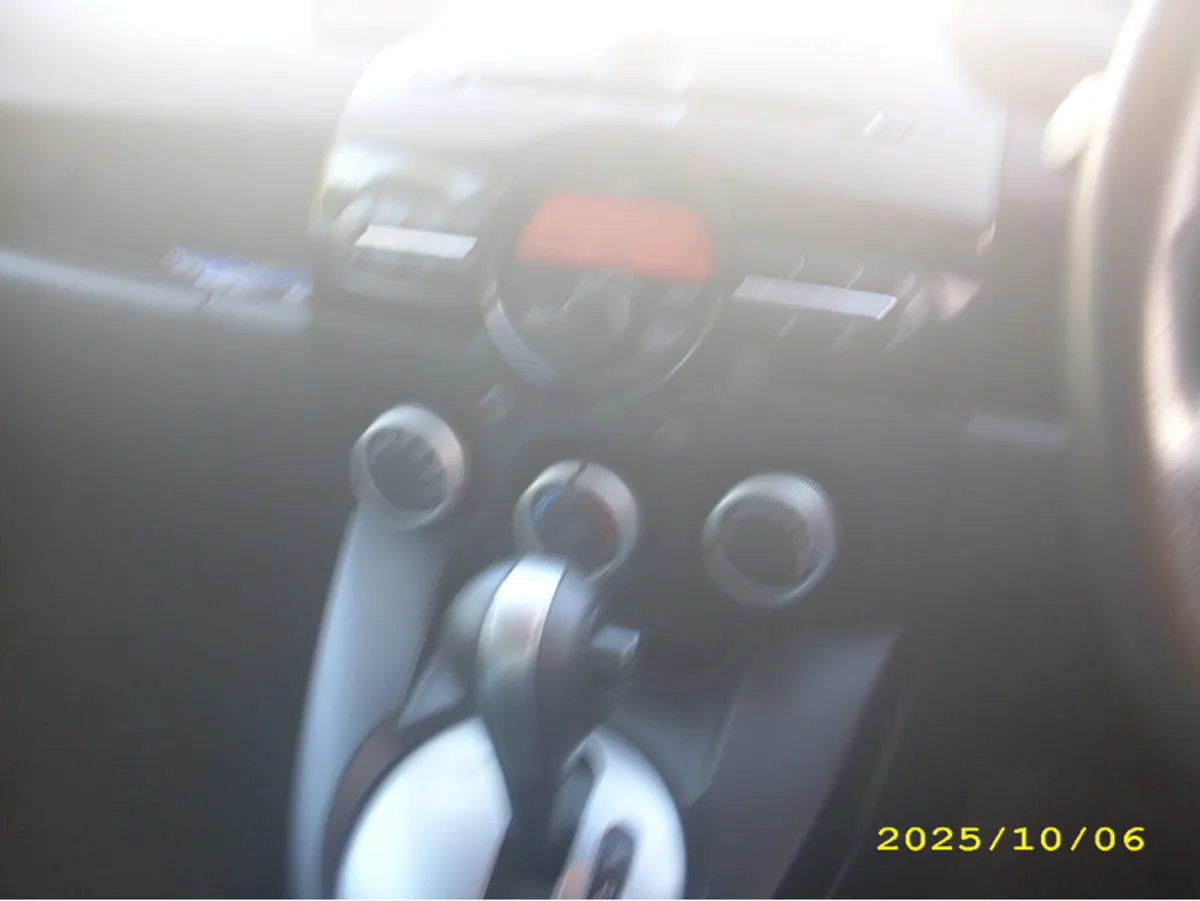 Mazda Demio DEJFS CVT 5DR AUTO - Image 3