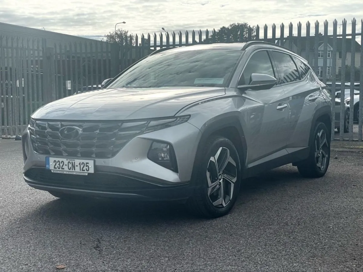 Hyundai Tucson 2WD Executive Plus HEV STG Auto - Image 3
