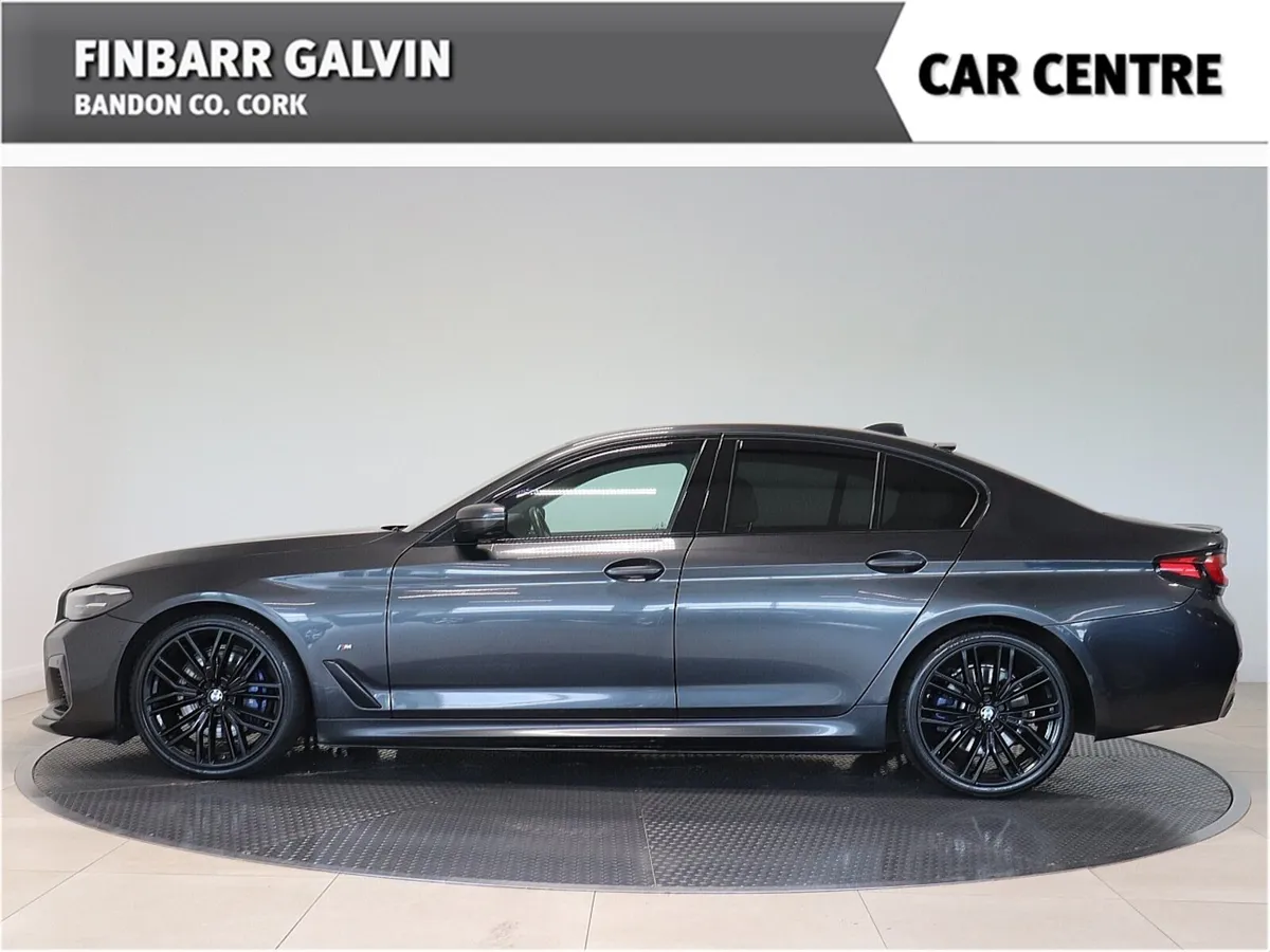 BMW 520  M SPORT (BODY KIT ) - Image 3