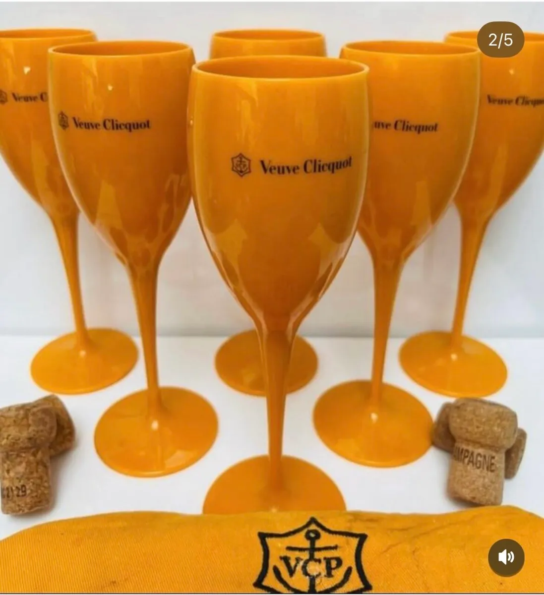 Champagne glasses - Image 2