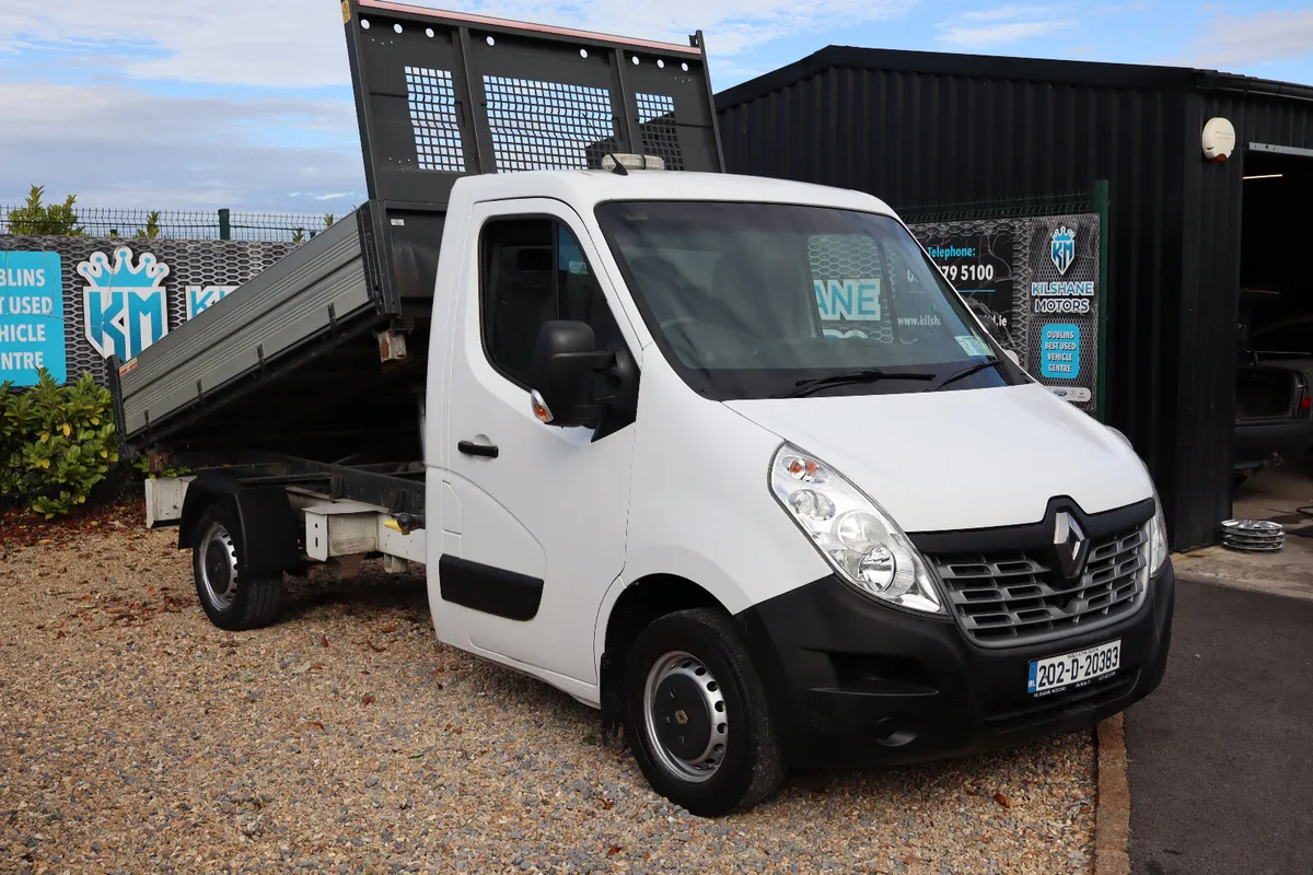 2020 RENAULT MASTER 3 WAY TIPPER - Image 1