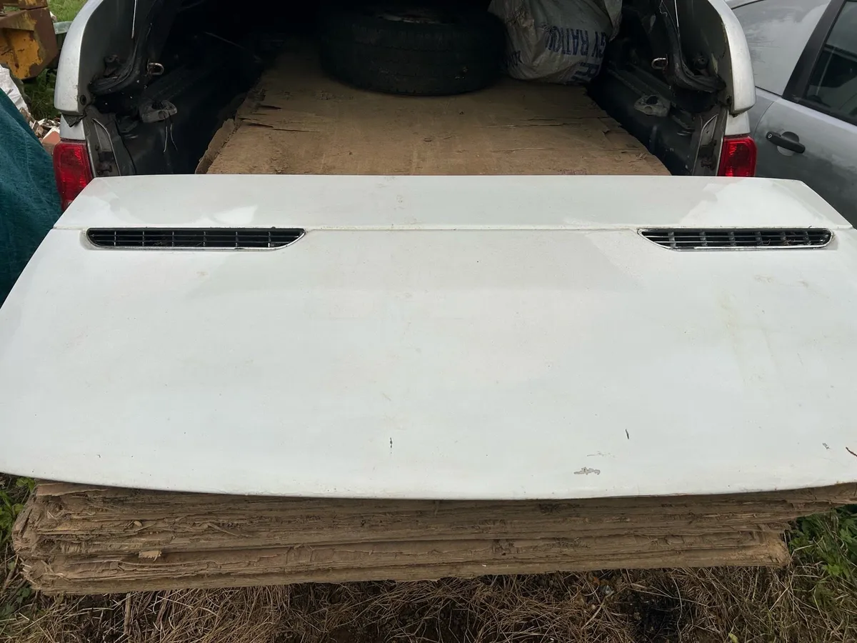 Iveco daily-Ford connect-Ford Focus - Image 3