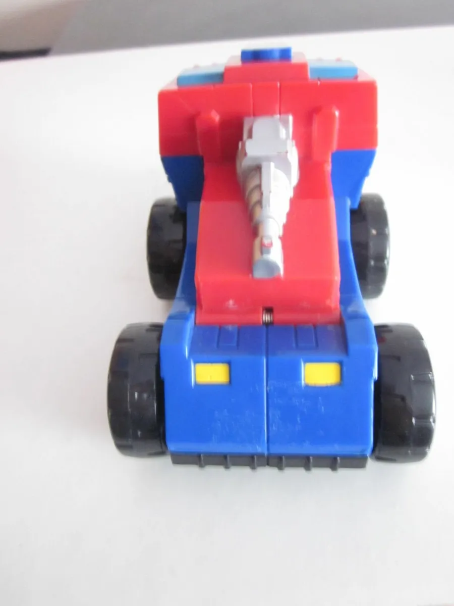 Bumper Battlers  Optimus Prime Transformers - Image 3