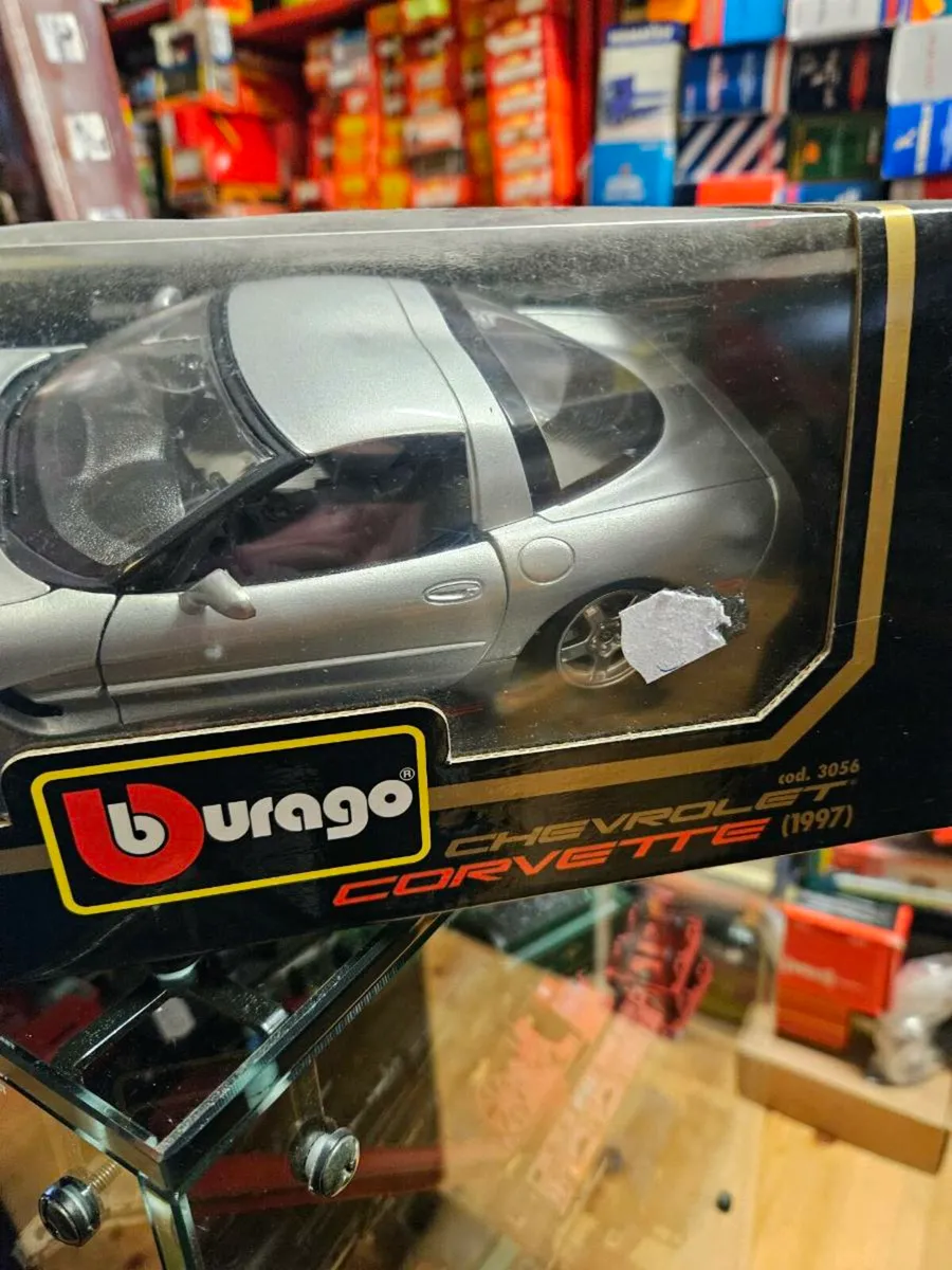 Corgi Burago Corvette 1.18 - Image 3