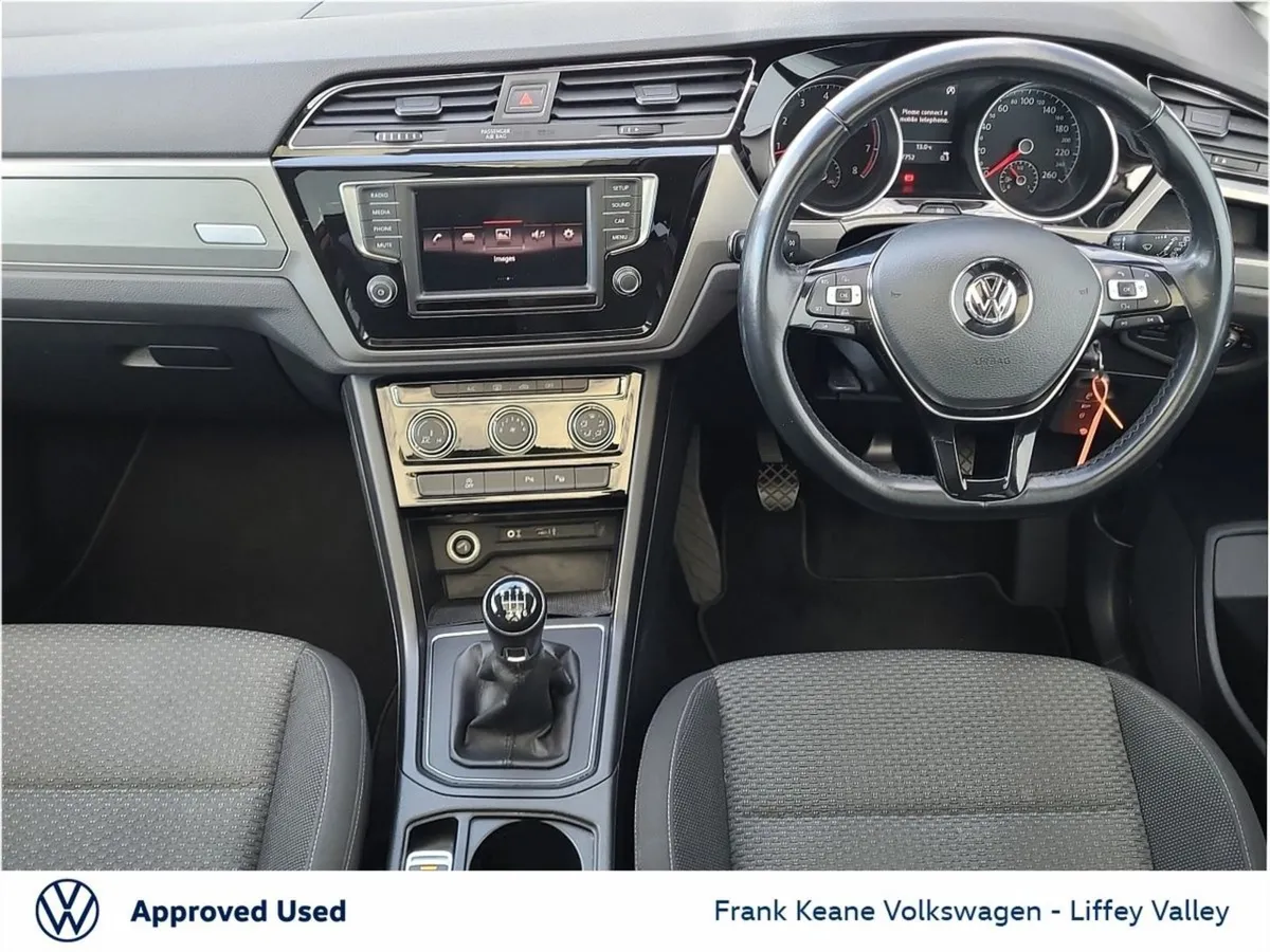 Volkswagen Touran 1.2 TSI 110HP Comfortline - Image 2