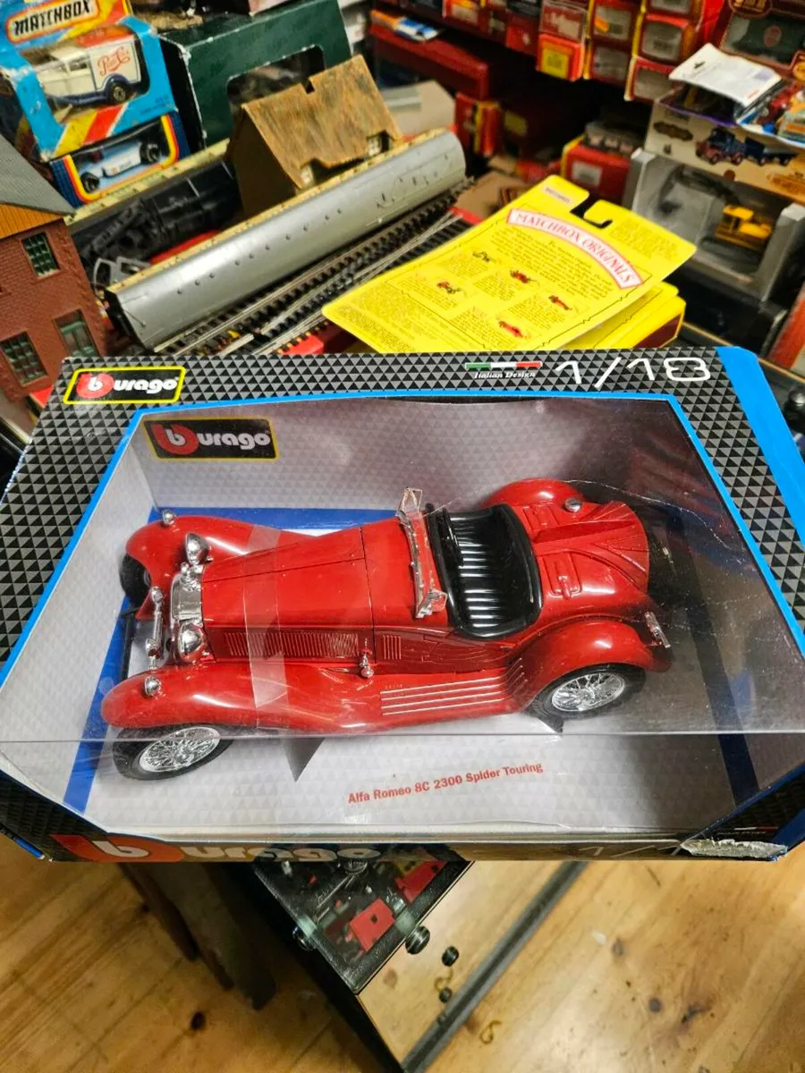Corgi Burago Alfa Romeo 1.18 - Image 3