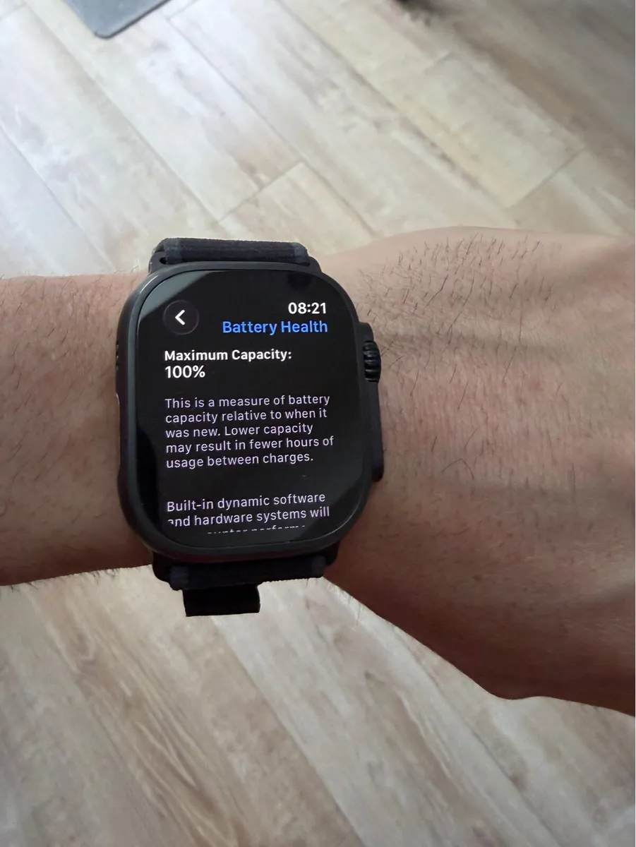 Apple Watch Ultra 2 - Image 4