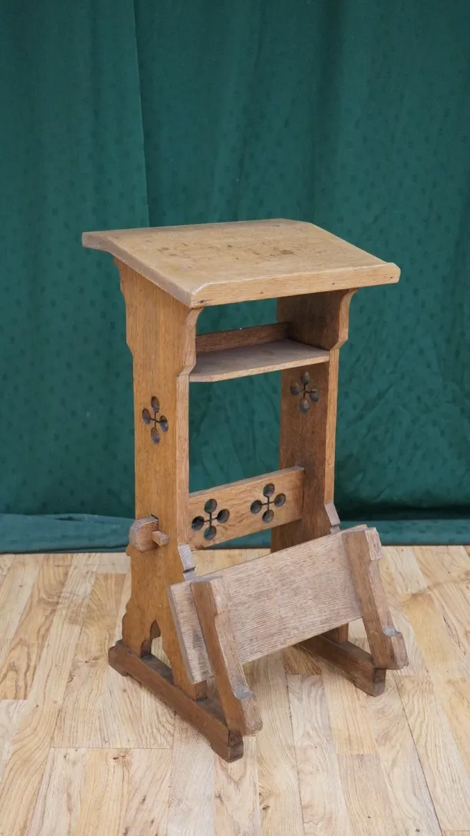 Antique Gothic Oak Prayer Kneeler - Image 3