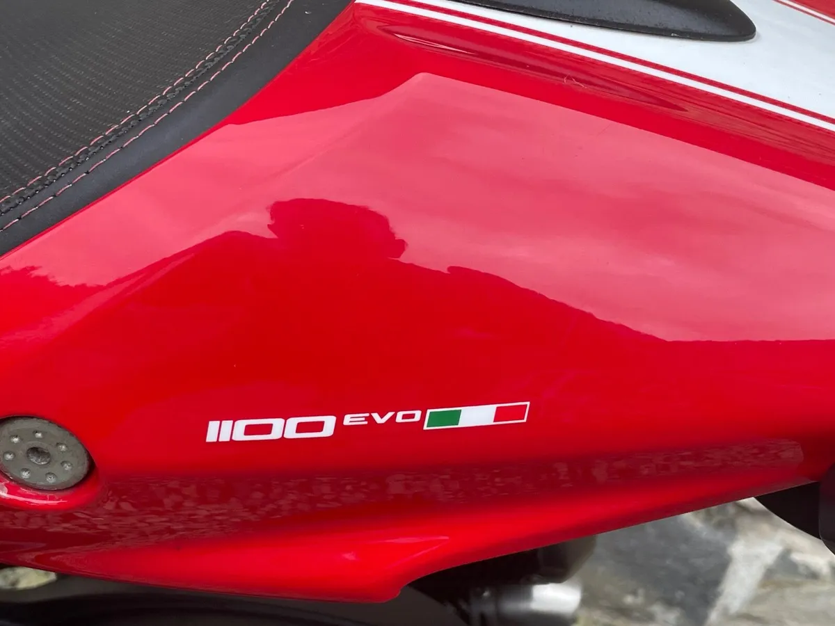 DUCATI Monster 1100 2011 - Image 3