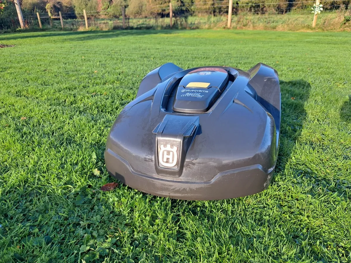 Husqvarna Automower 420 Robotic Lawnmower - Image 1