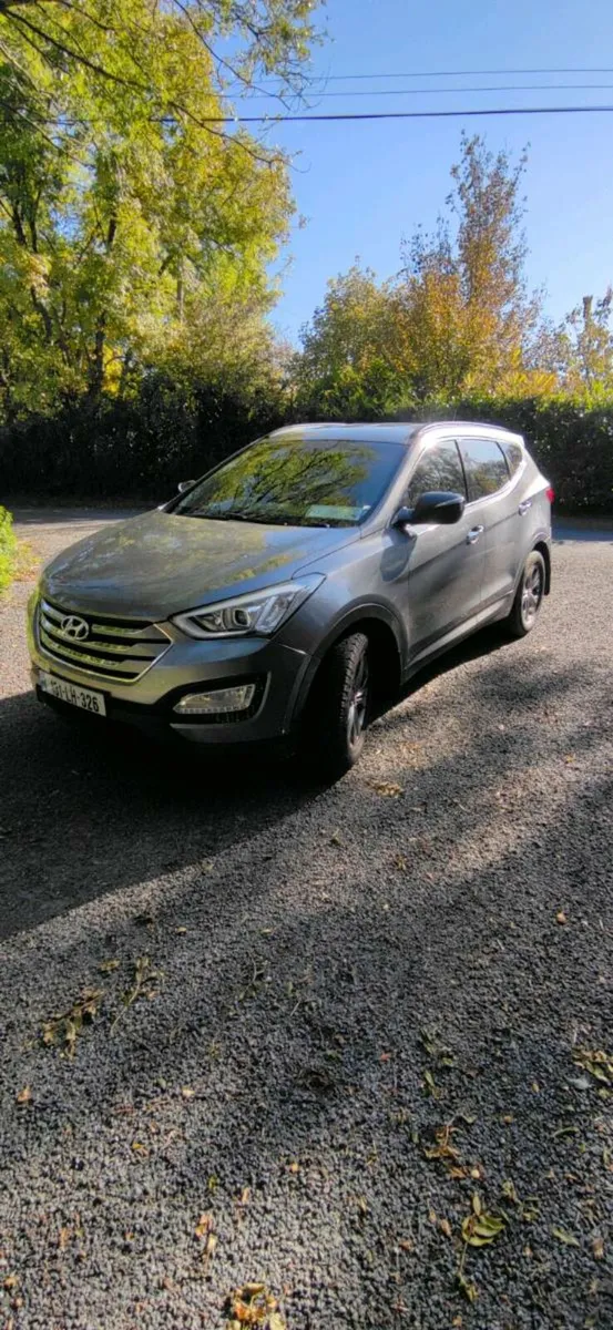 2013 Hyundai Santa fe - Image 1