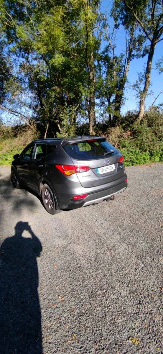 2013 Hyundai Santa fe - Image 3