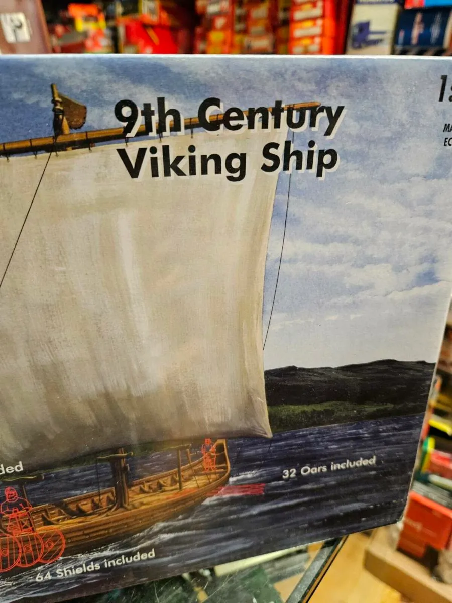 Airfix Emhar Gokstad 9th Century Viking Ship 1.72 - Image 2