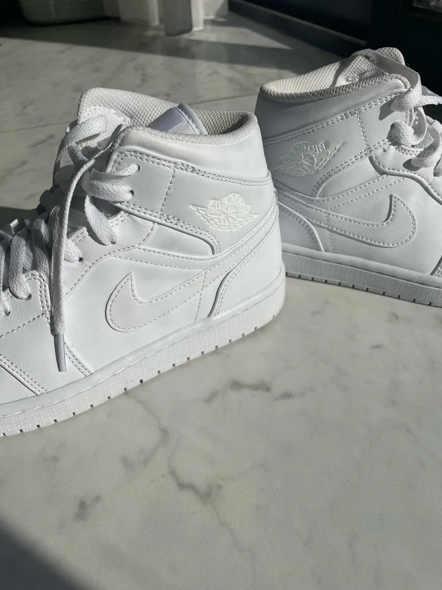 Air Jordan’s - Image 2