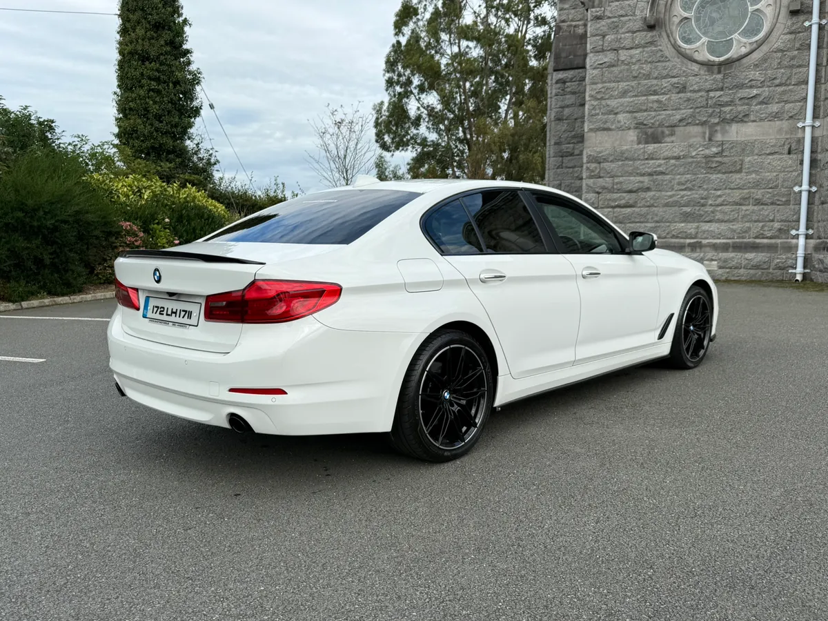 2017 BMW 520D AUTO G30 4DR - Image 3