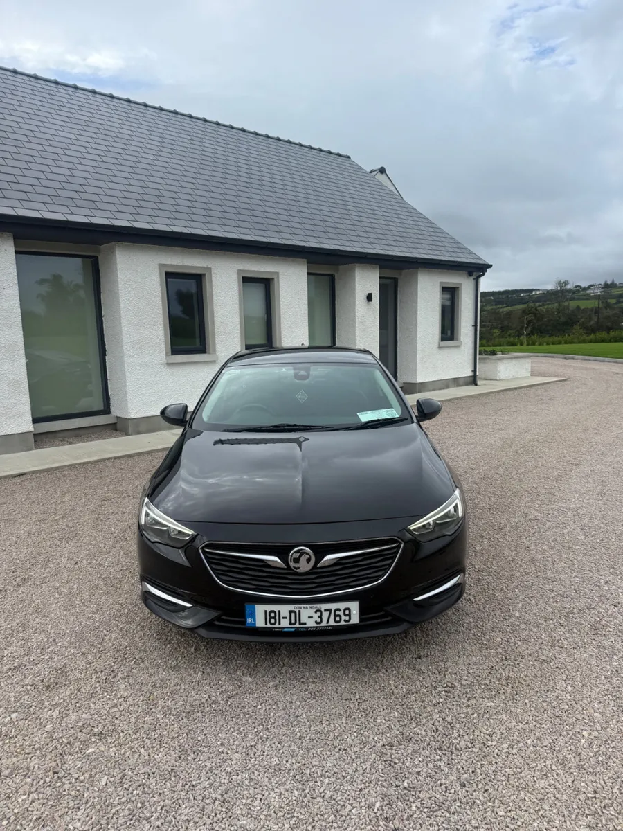 181 Vauxhall Insignia  Tech Line - Image 3