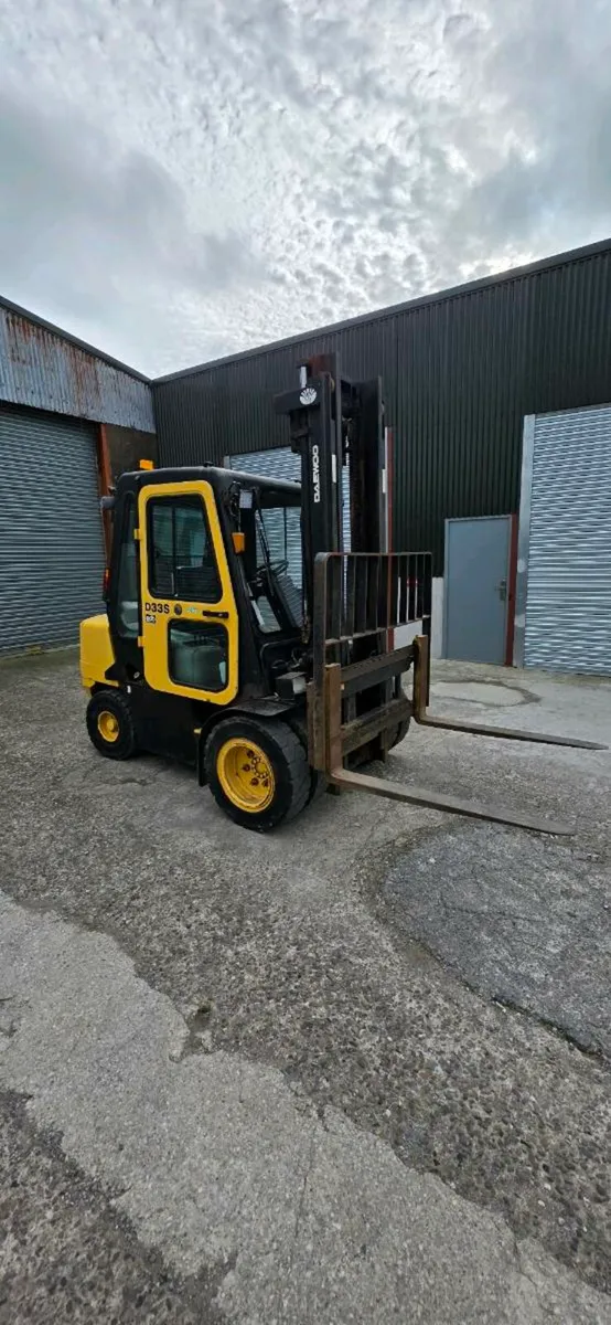 Daewoo D33s plus 2004 - Image 1