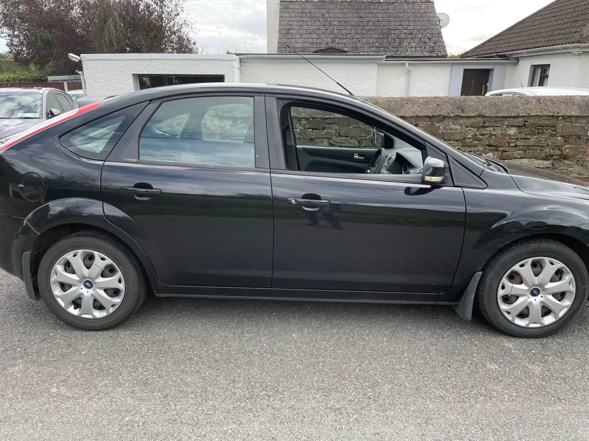 Ford Focus Style Diesel 2009 - Image 2