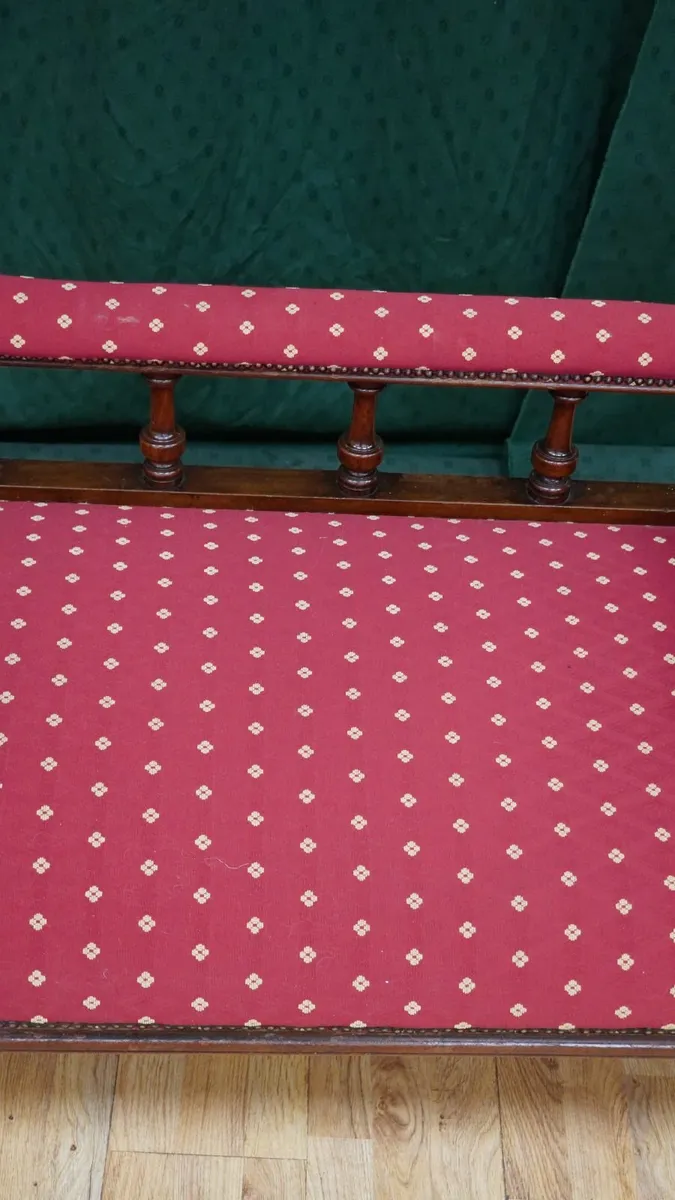 Victorian Tufted Chaise Longue in Red - Image 3