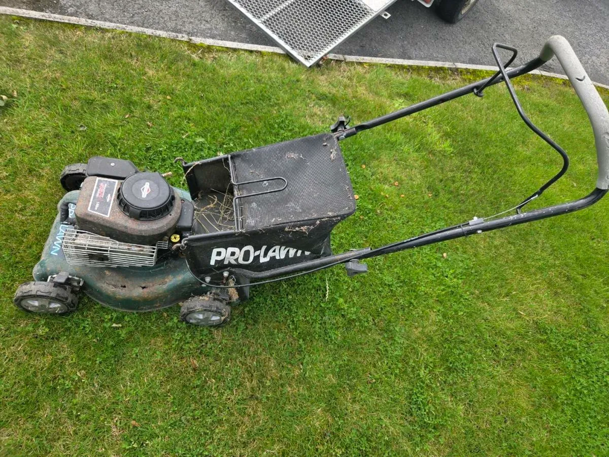 Lawnmower in need of repair. Good engine - Image 4