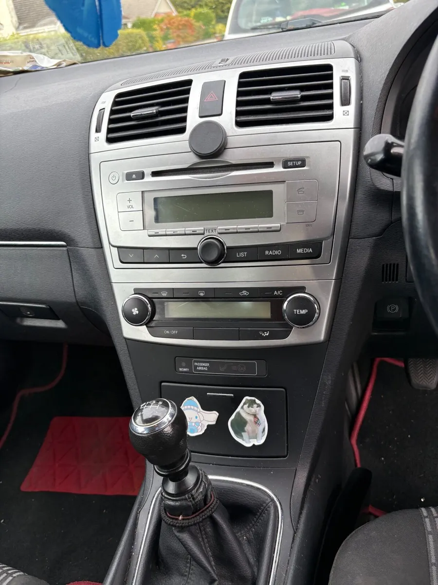 Toyota Avensis 2012 - Image 4