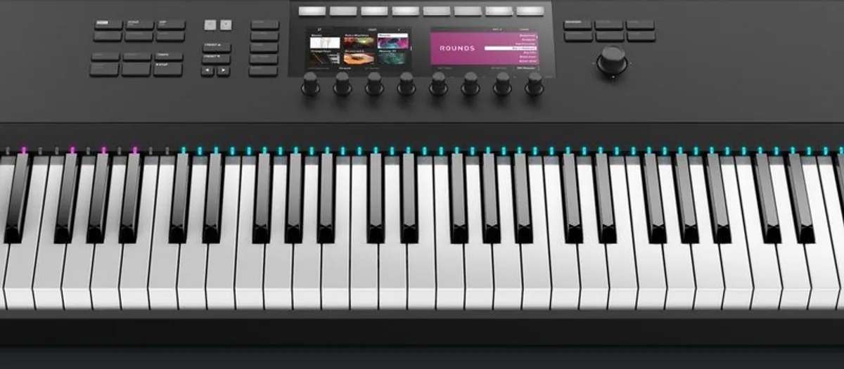 Native Instruments Komplete Kontrol S88 MK2 Keyboard. Perfect Condition (with Komplete 13, Stand & Pedal) - Image 2