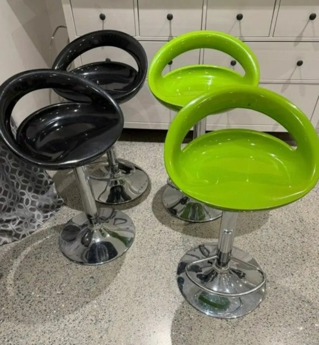 Bar stools - Image 1