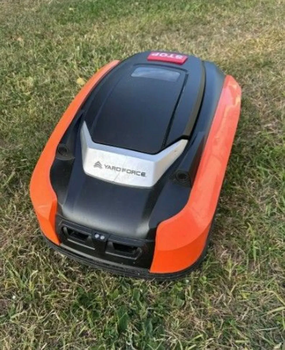 Robot mower X100i Yardforce - Image 1